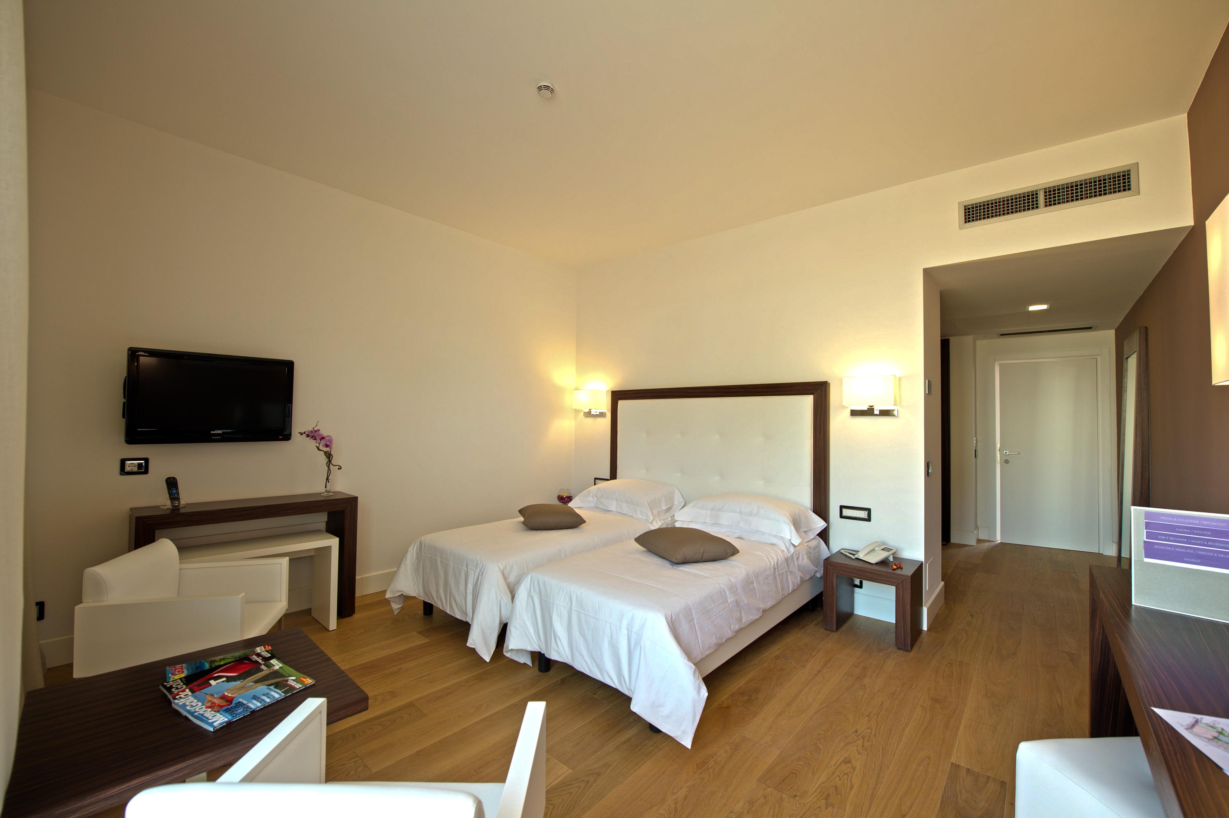 Borgo Di Luce I Monasteri Golf Resort & Spa Συρακούσες Εξωτερικό φωτογραφία A room at the hotel