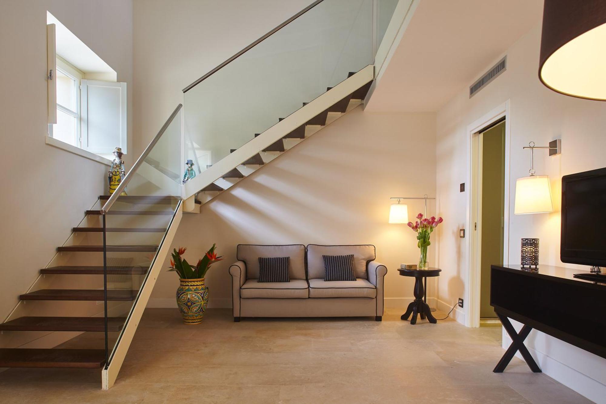 Borgo Di Luce I Monasteri Golf Resort & Spa Συρακούσες Εξωτερικό φωτογραφία A modern staircase