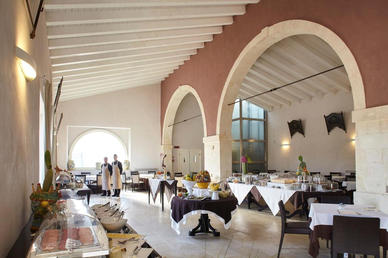 Borgo Di Luce I Monasteri Golf Resort & Spa Συρακούσες Εξωτερικό φωτογραφία Restaurant