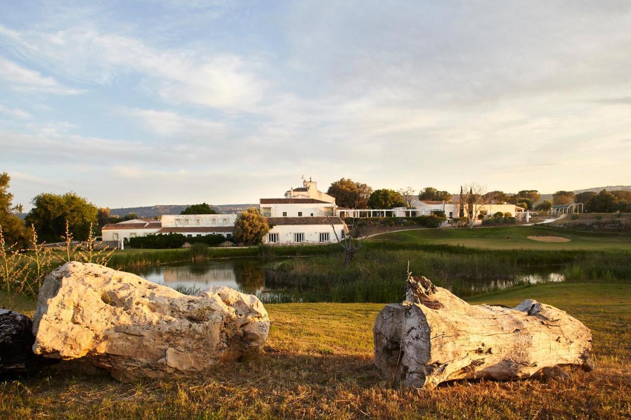 Borgo Di Luce I Monasteri Golf Resort & Spa Συρακούσες Εξωτερικό φωτογραφία View of the town