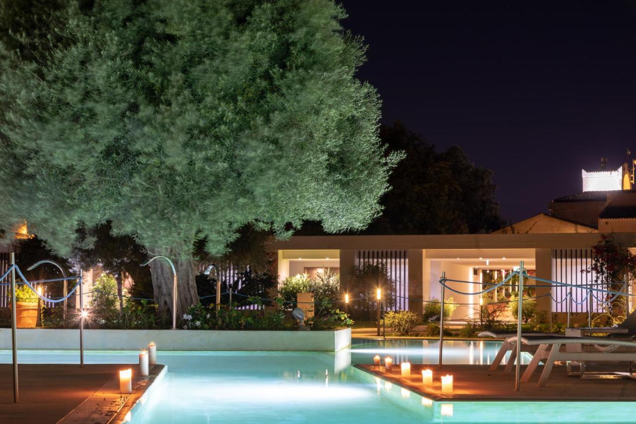 Borgo Di Luce I Monasteri Golf Resort & Spa Συρακούσες Εξωτερικό φωτογραφία The hotel's pool